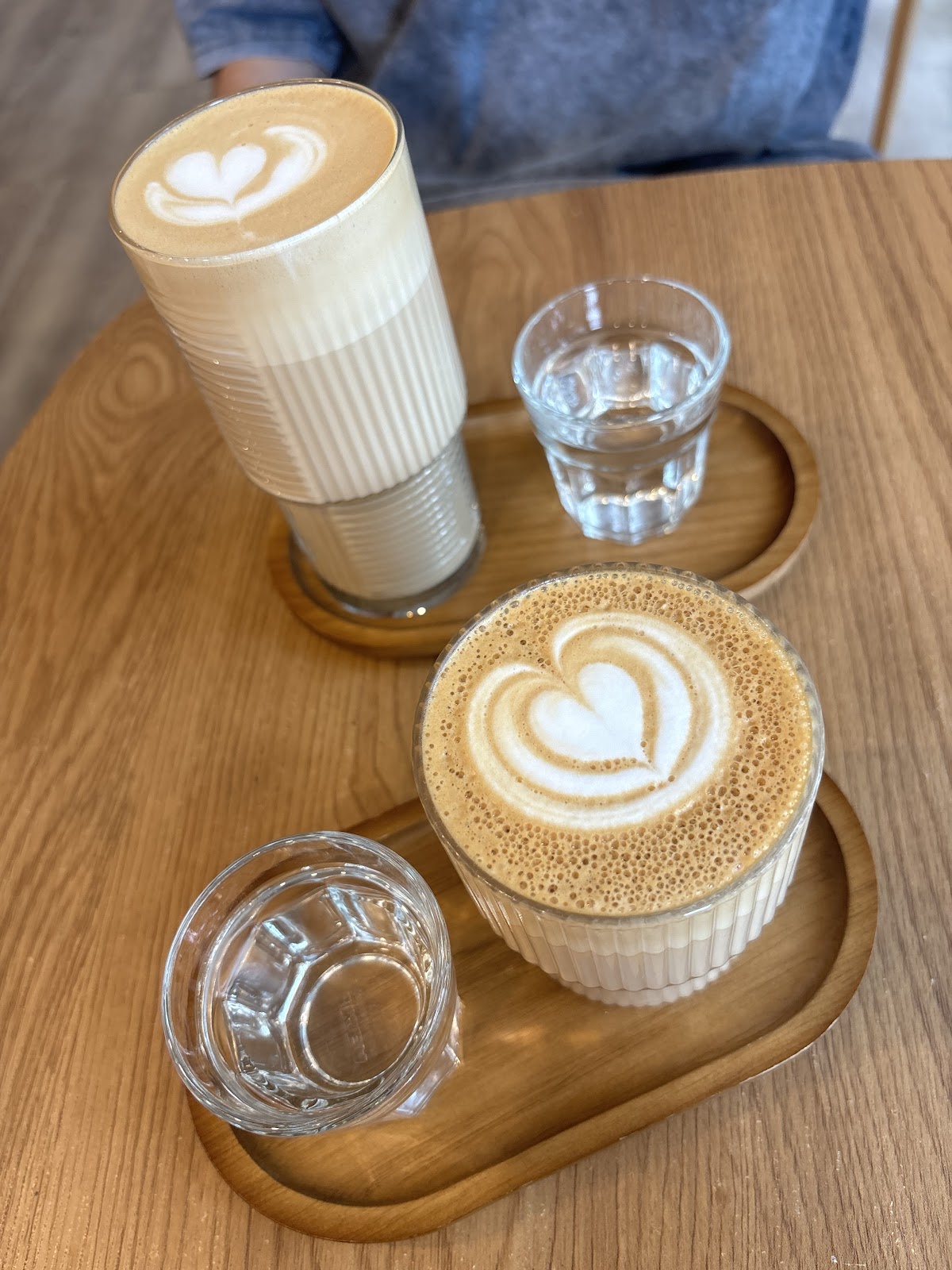 Particular [ loc de stat ]